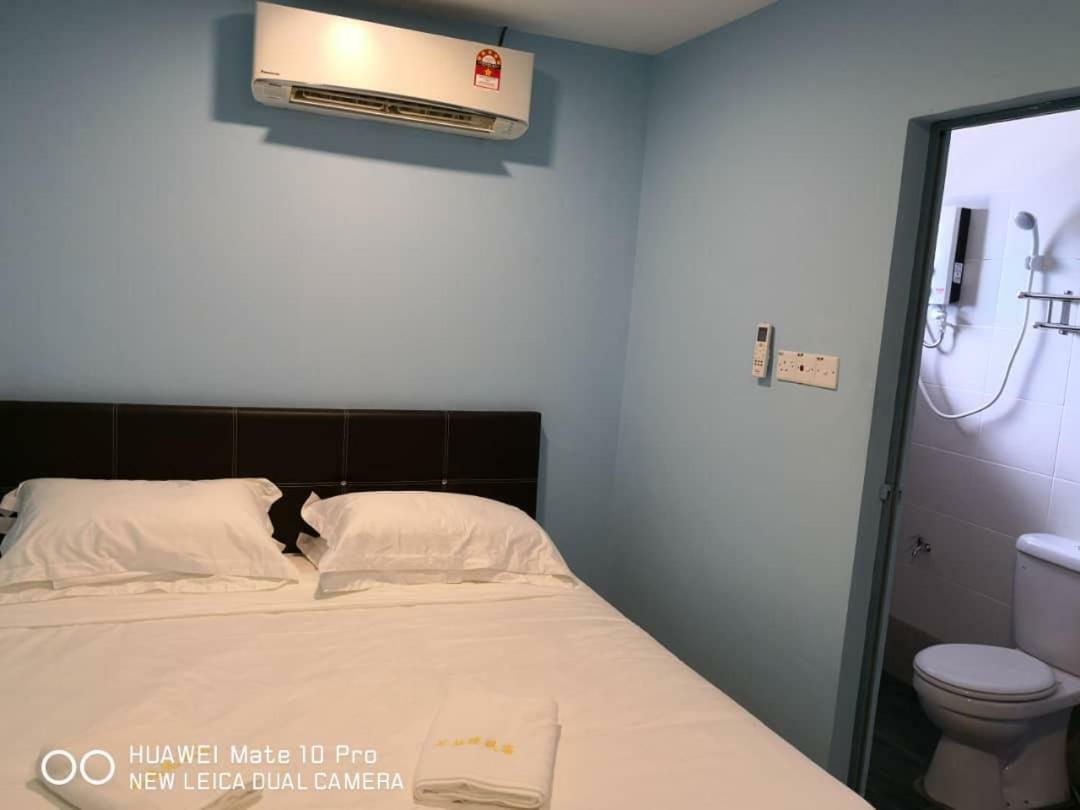 I Love U Bnb 爱乐游民宿 步行5 分钟到码头 Semporna Exterior foto